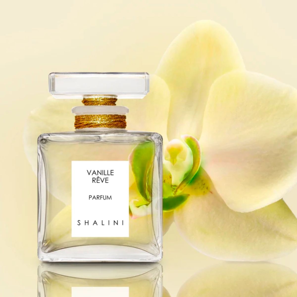 Image of Vanille Reve glass stopper by the perfume brand Shalini